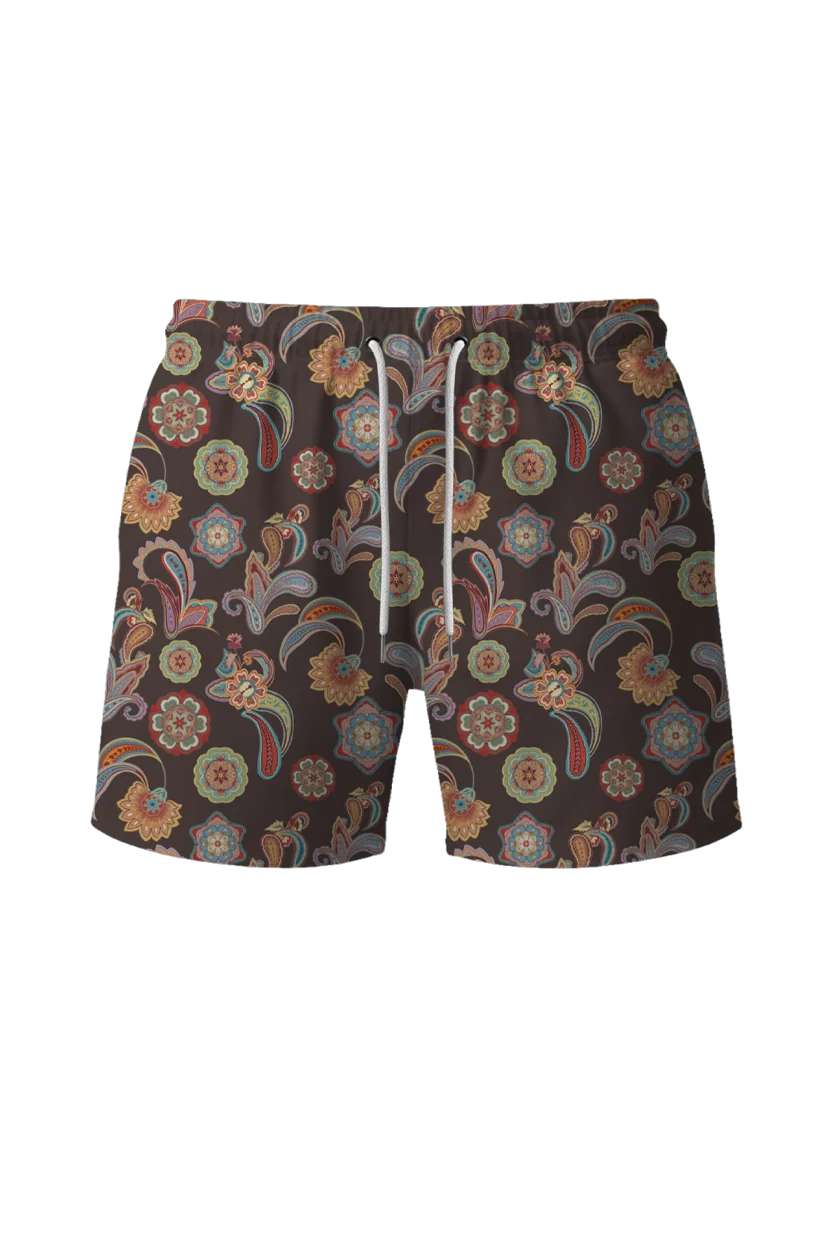 Short swimming trunks with a patterned fabric