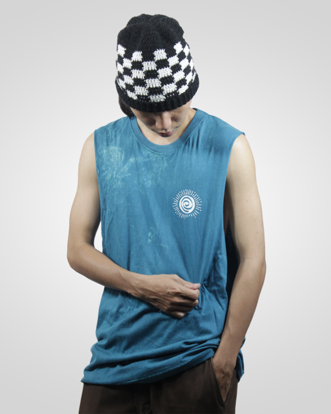 sleeveless-shirt