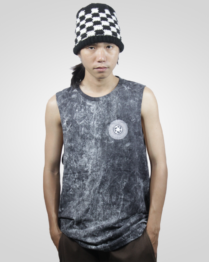 sleeveless-shirt