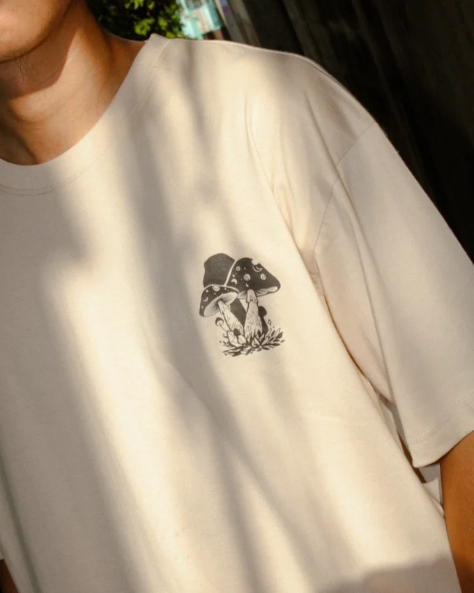 t-shirts-oversize-cotton-graphic-cream-color-for-mens