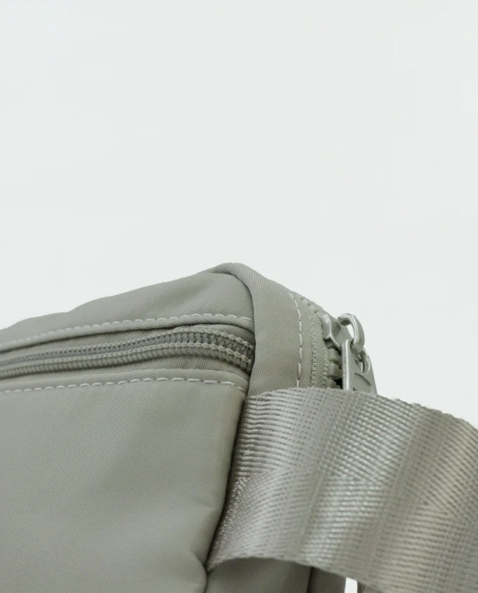 small-vintage-chest-bag