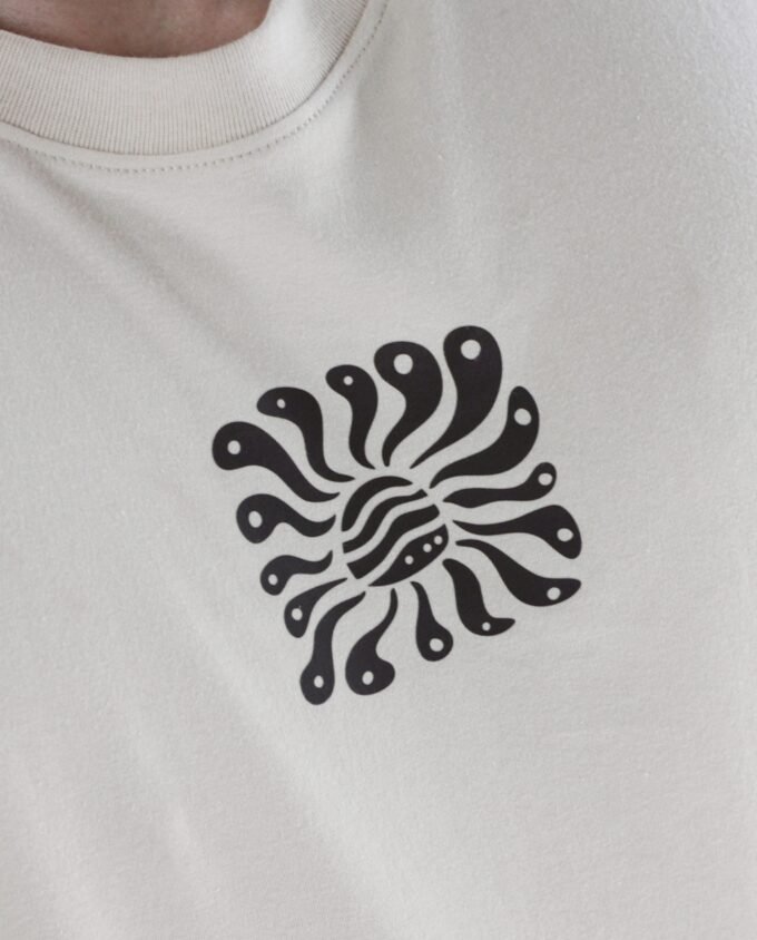 happy-place-t-shirt-oversize-cream-cotton