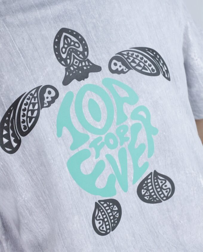 tribal-sea-turtle-print-acid-wash-graphic-t-shirt