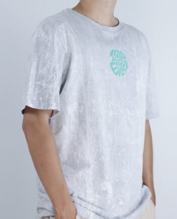 tribal-sea-turtle-print-acid-wash-graphic-t-shirt